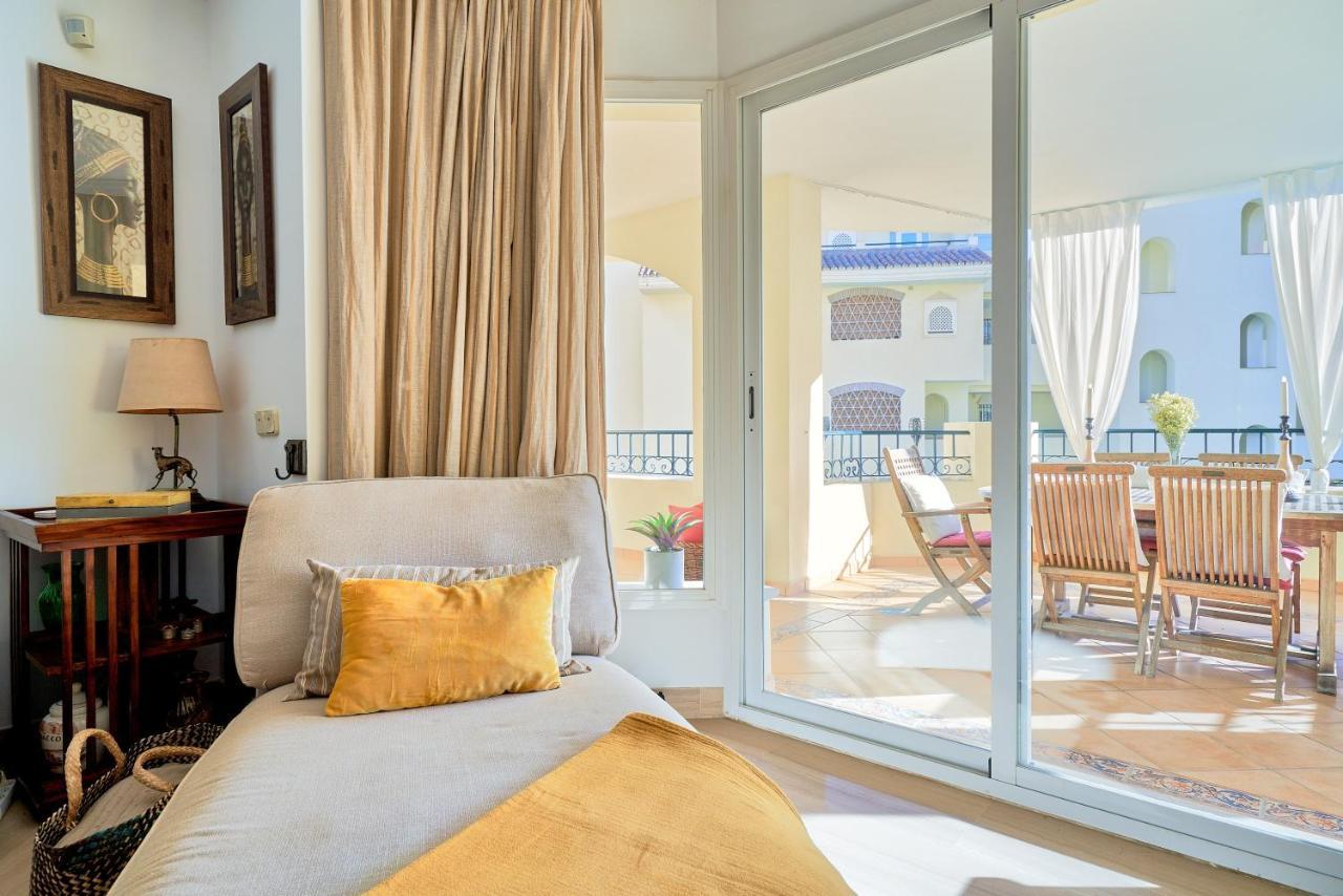 Marbella SunCity Bagian luar foto